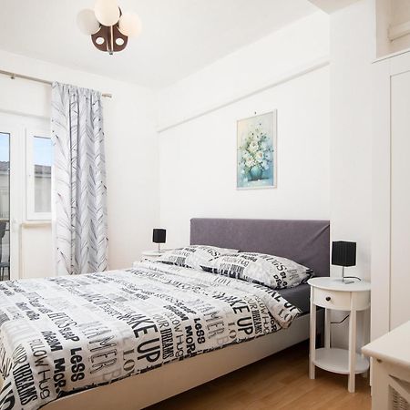Apartment Majer Medulin Extérieur photo